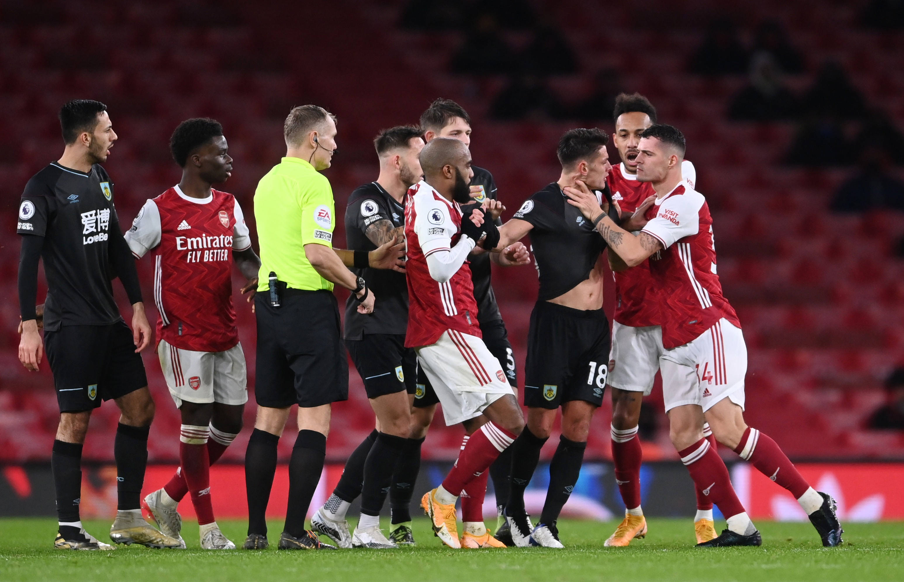 在多个位置 在多个位置