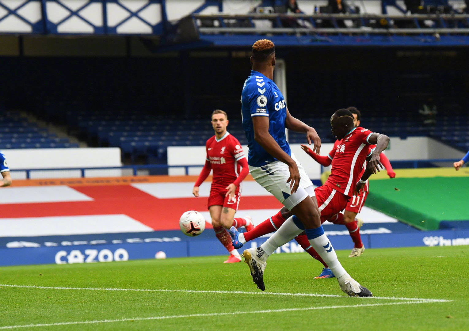 出场情况外 出场情况外